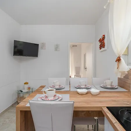 شقة Family Gligora ماندري